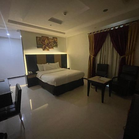 Tulip Al Rawdah Aparthotel Riyadh Exterior photo