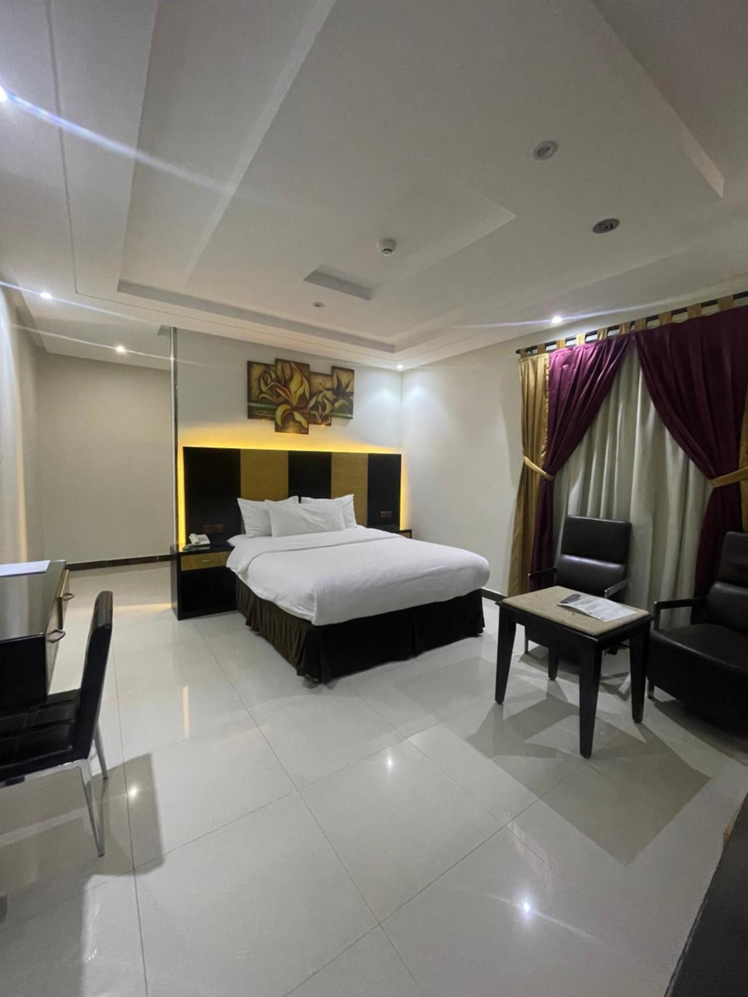 Tulip Al Rawdah Aparthotel Riyadh Exterior photo