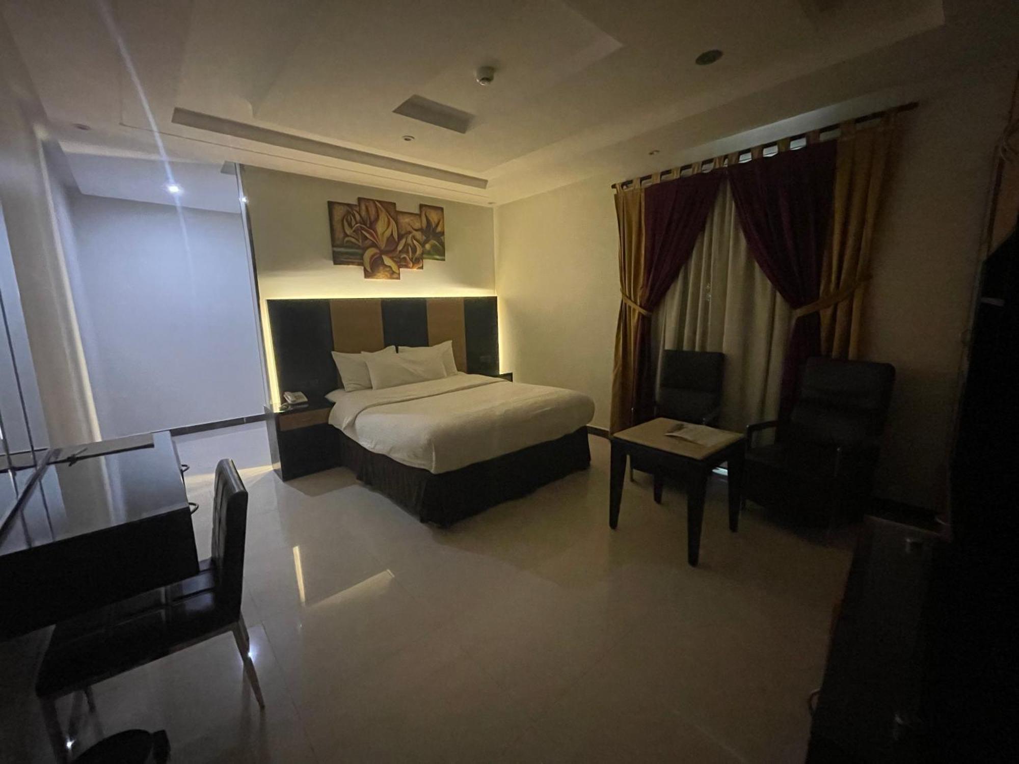 Tulip Al Rawdah Aparthotel Riyadh Exterior photo