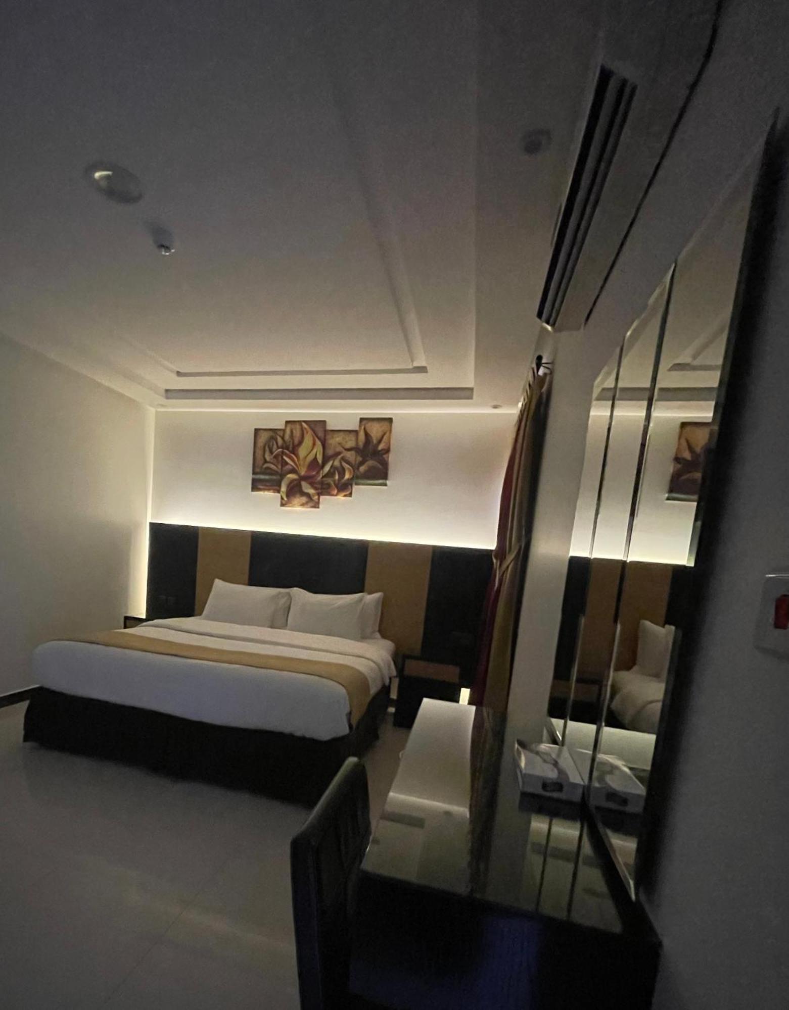 Tulip Al Rawdah Aparthotel Riyadh Exterior photo